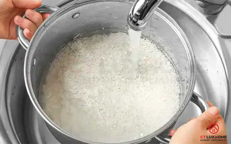 CÁCH NẤU CHÁO TRẮNG BẰNG BẾP GA ĐƠN GIẢN NHƯNG NGON MIỆNG 6
