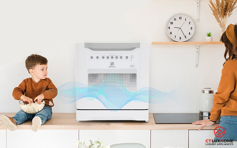 TOPLIST+ MÁY RỬA BÁT ELECTROLUX 8 BỘ ĐƯỢC YÊU THÍCH 1