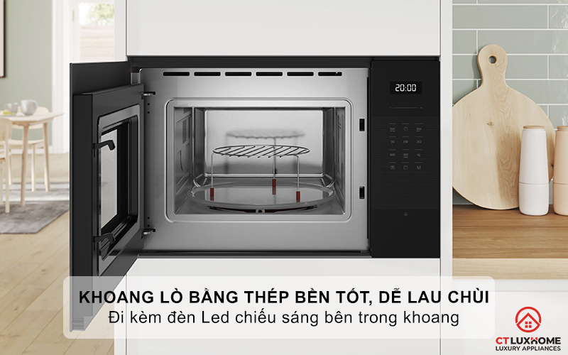 Khoang lò bằng thép không gỉ, dễ dàng vệ sinh đi kèm đèn LED