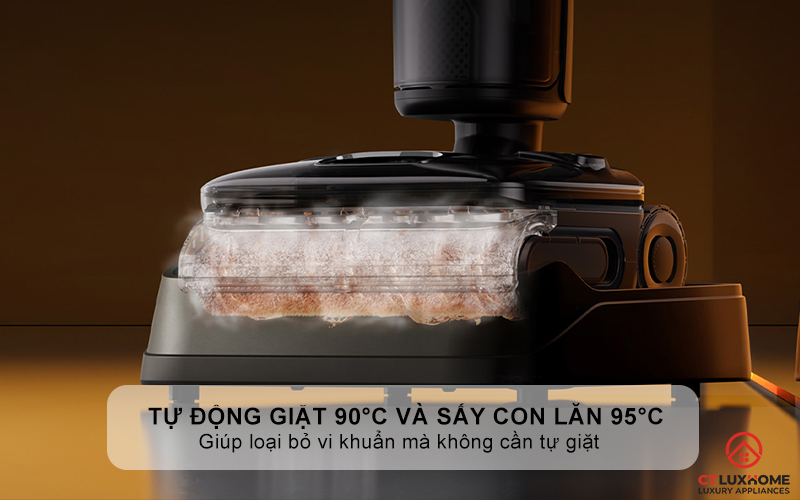 Tính năng tự động giặt 90°C và sấy con lăn 95°C giúp loại bỏ vi khuẩn mà không cần tự giặt