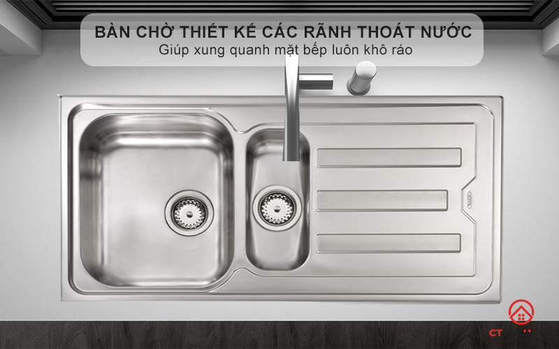 Bàn chờ thiết kế các rãnh thoát nước giúp xung quanh mặt bếp luôn khô ráo