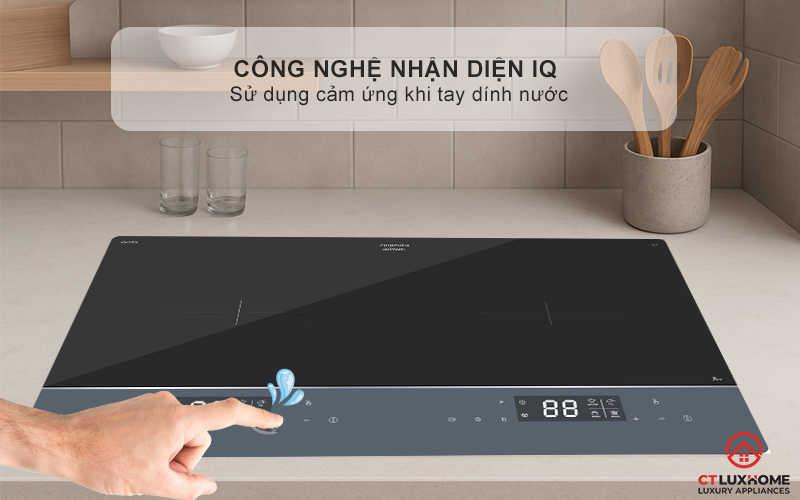 Công nghệ IQ sử dụng khi tay dính nước