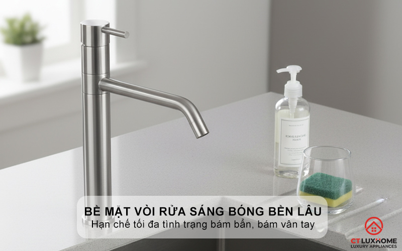 Bề mặt vòi rửa sáng bóng bền lâu, chống bám vân tay