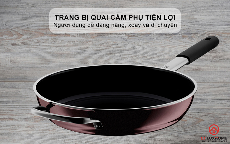 Trang bị quai cầm phụ tiện lợi