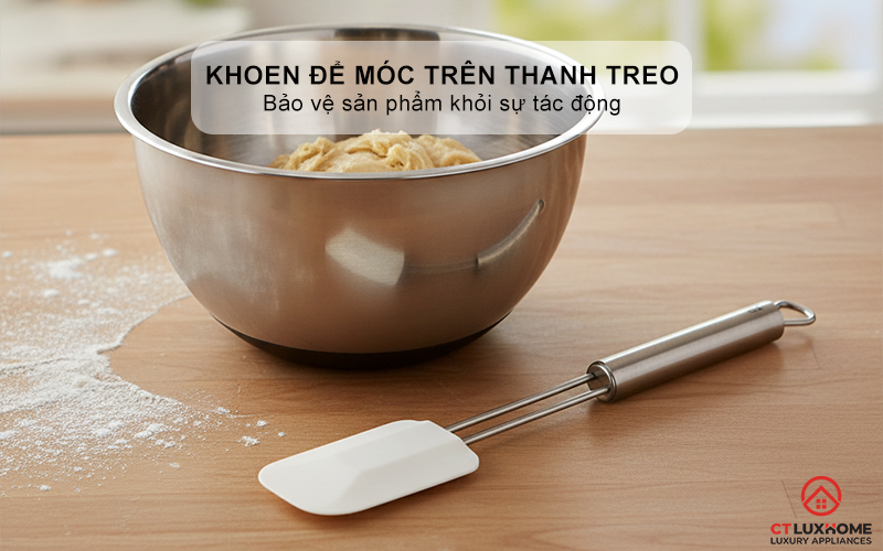Khoen thực tế để lưu trữ trên thanh treo có móc