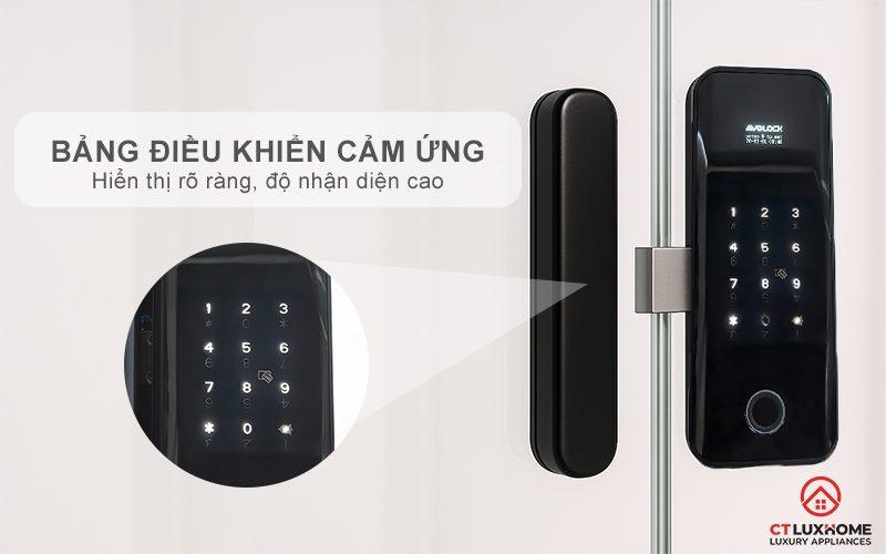 Thao tác mở khóa dễ dàng với bảng điều khiển cảm ứng hiện đại