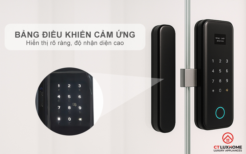 Thao tác mở khóa dễ dàng với bảng điều khiển cảm ứng hiện đại