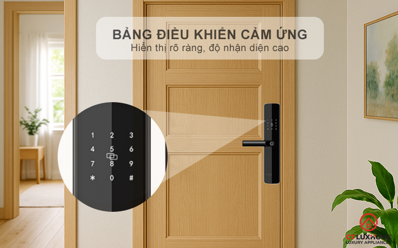 Thao tác mở khóa dễ dàng với bảng điều khiển cảm ứng hiện đại