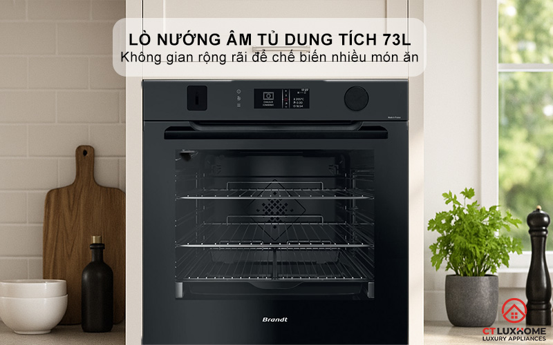 Lò nướng dung tích 73L thoải mái sử dụng