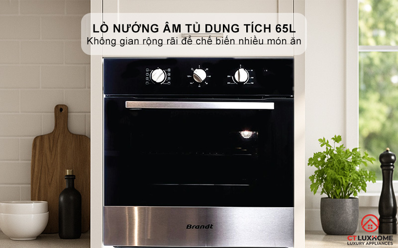 Lò nướng dung tích 65L thoải mái sử dụng