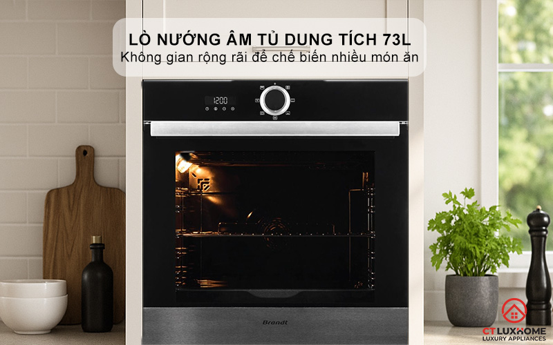 Lò nướng dung tích 73L thoải mái sử dụng