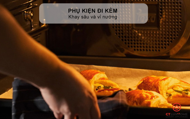 Phụ kiện đi kèm: Khay sâu và vỉ nướng