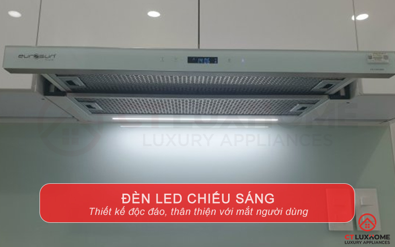 Hệ thống đèn LED chiếu sáng hỗ trợ người dùng quan sát khu vực bếp