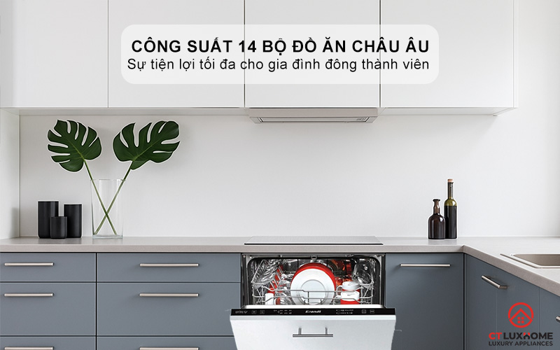 Dung tích chứa lớn, công suất rửa 14 bộ đồ ăn Châu Âu