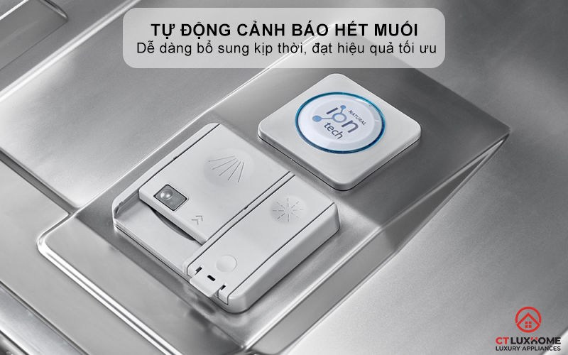 Tự động cảnh báo hết muối và chất trợ xả