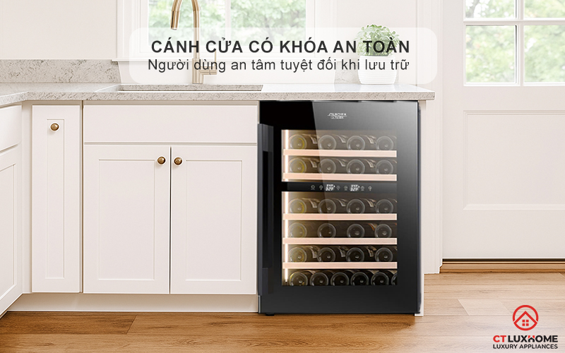 Cánh cửa có khóa an toàn