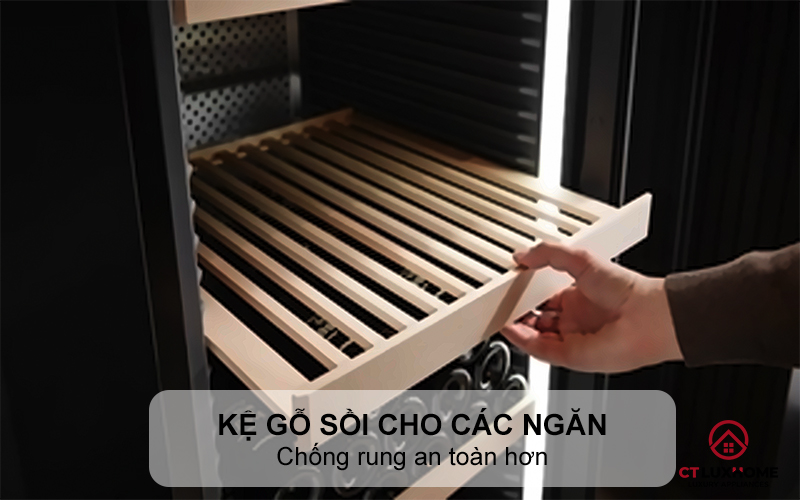 Chống rung an toàn hơn với kệ gỗ sồi cho các ngăn